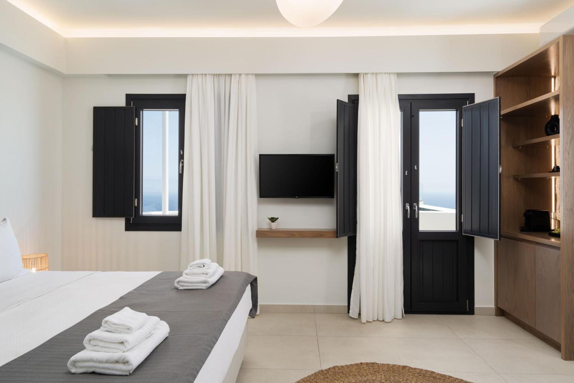 Cuore Santo Suites Fira  Zimmer foto