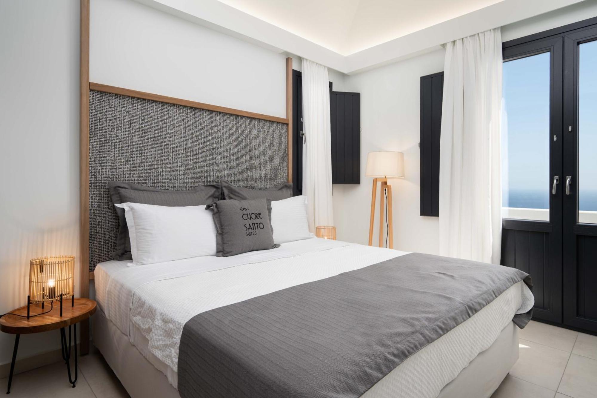 Cuore Santo Suites Fira  Zimmer foto
