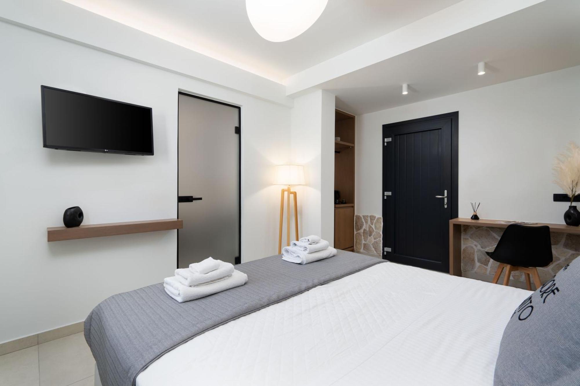 Cuore Santo Suites Fira  Zimmer foto