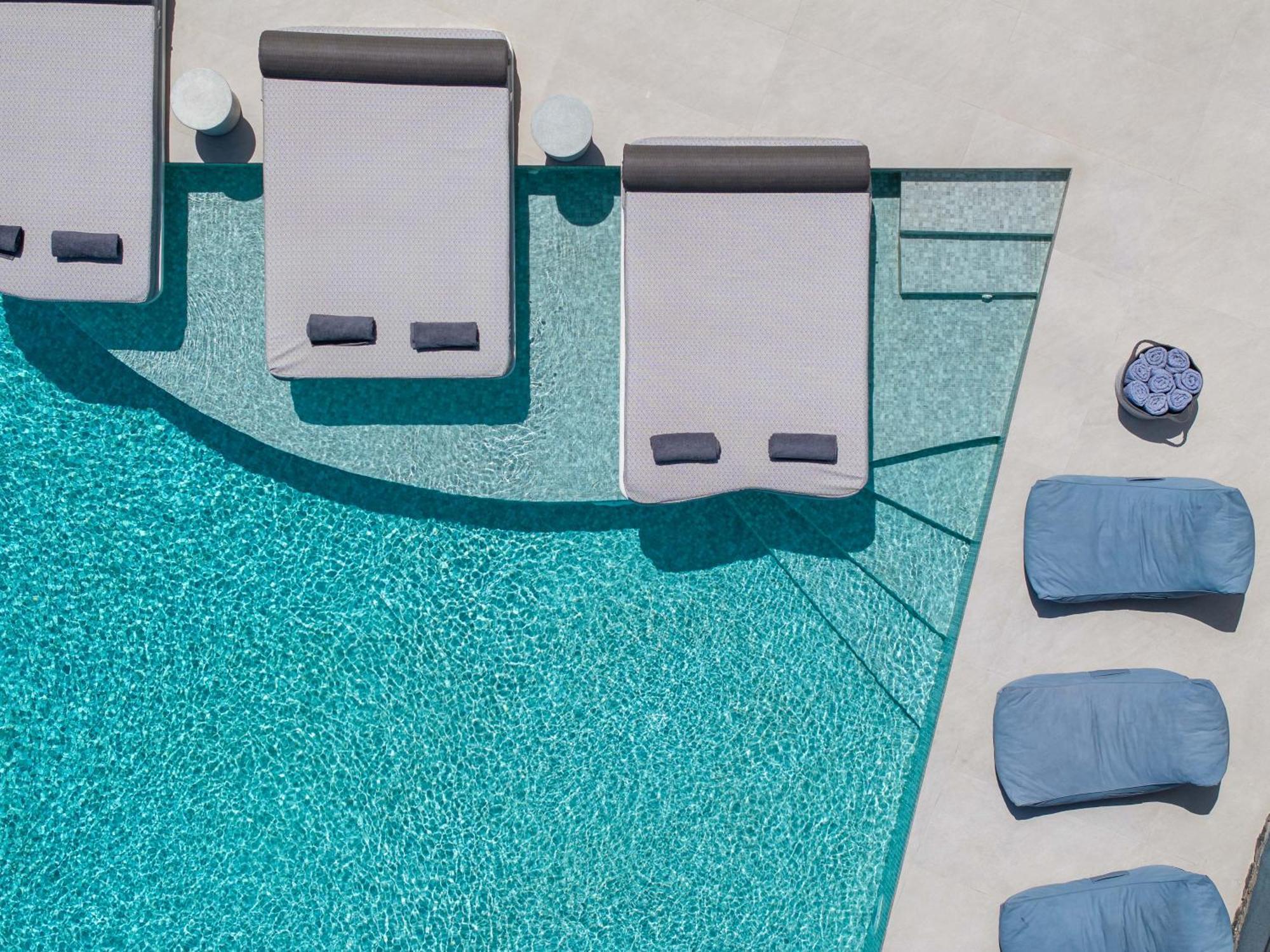 Cuore Santo Suites Fira  Exterior foto