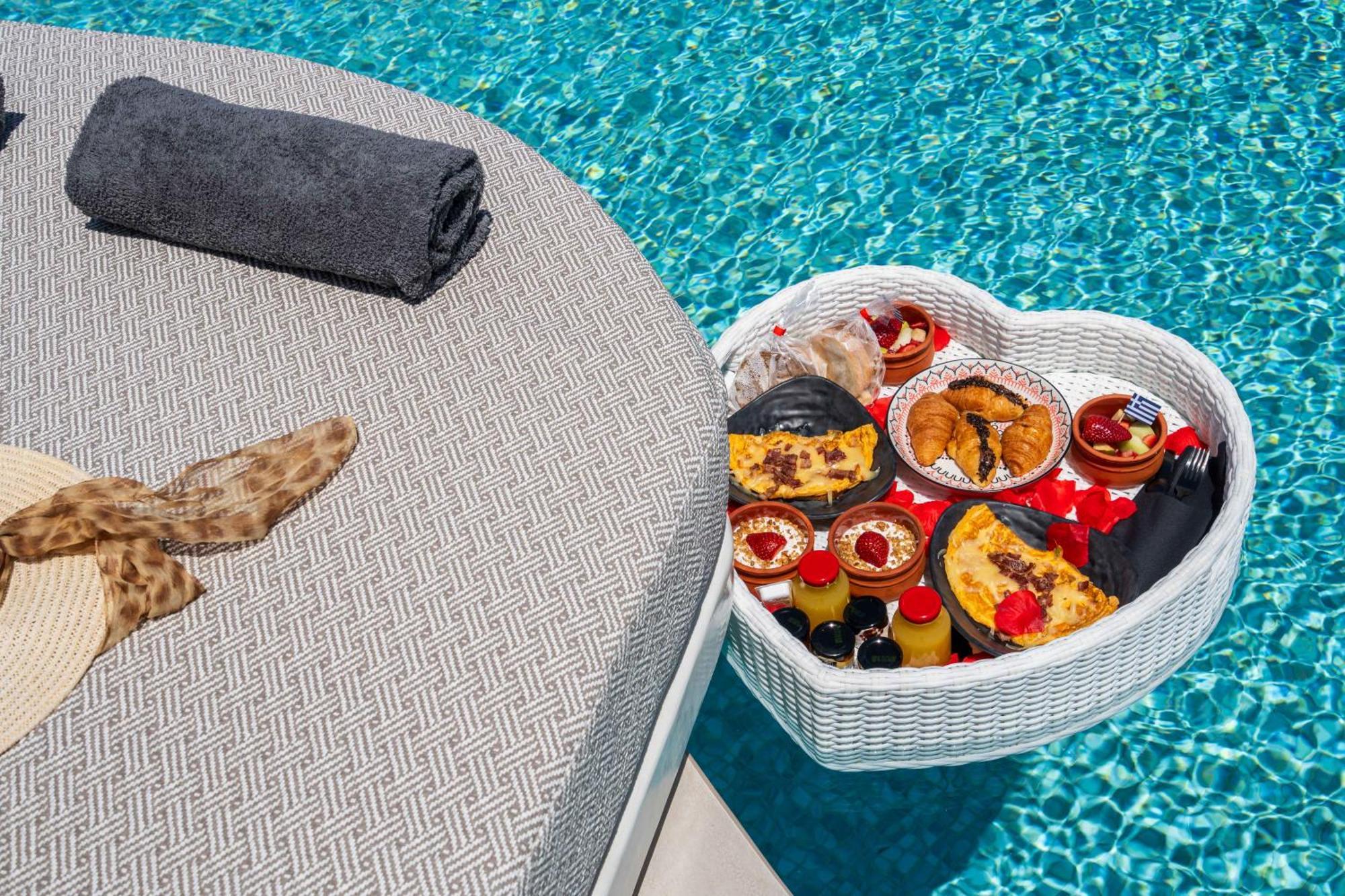 Cuore Santo Suites Fira  Exterior foto